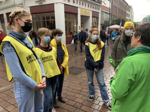 Amnesty International Lübeck befragt Parteien
